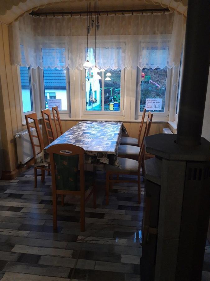Ferienwohnung Erz-Hostel Thermalbad Wiesenbad Екстер'єр фото